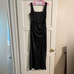 Lulus black gown